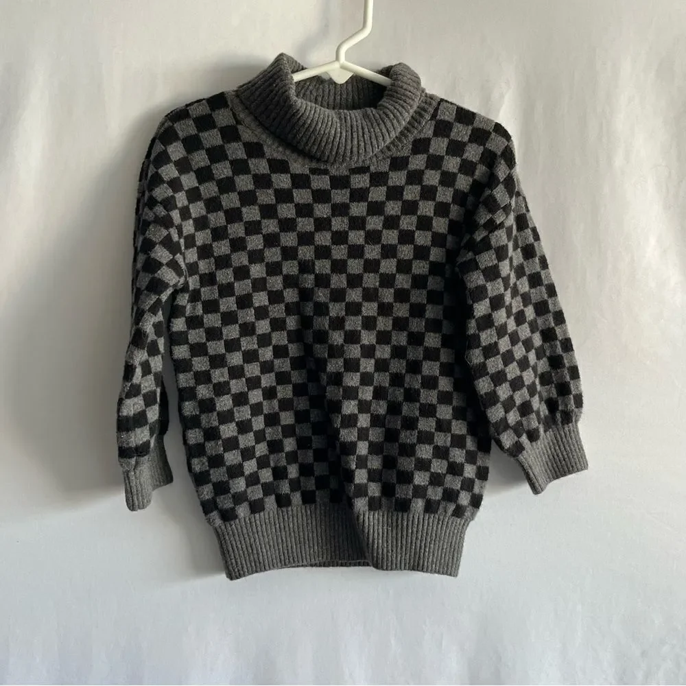 GAP kid checkered